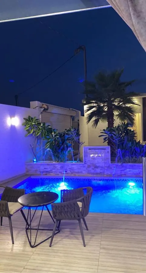 شاليهات فور نايس السيل الصغير